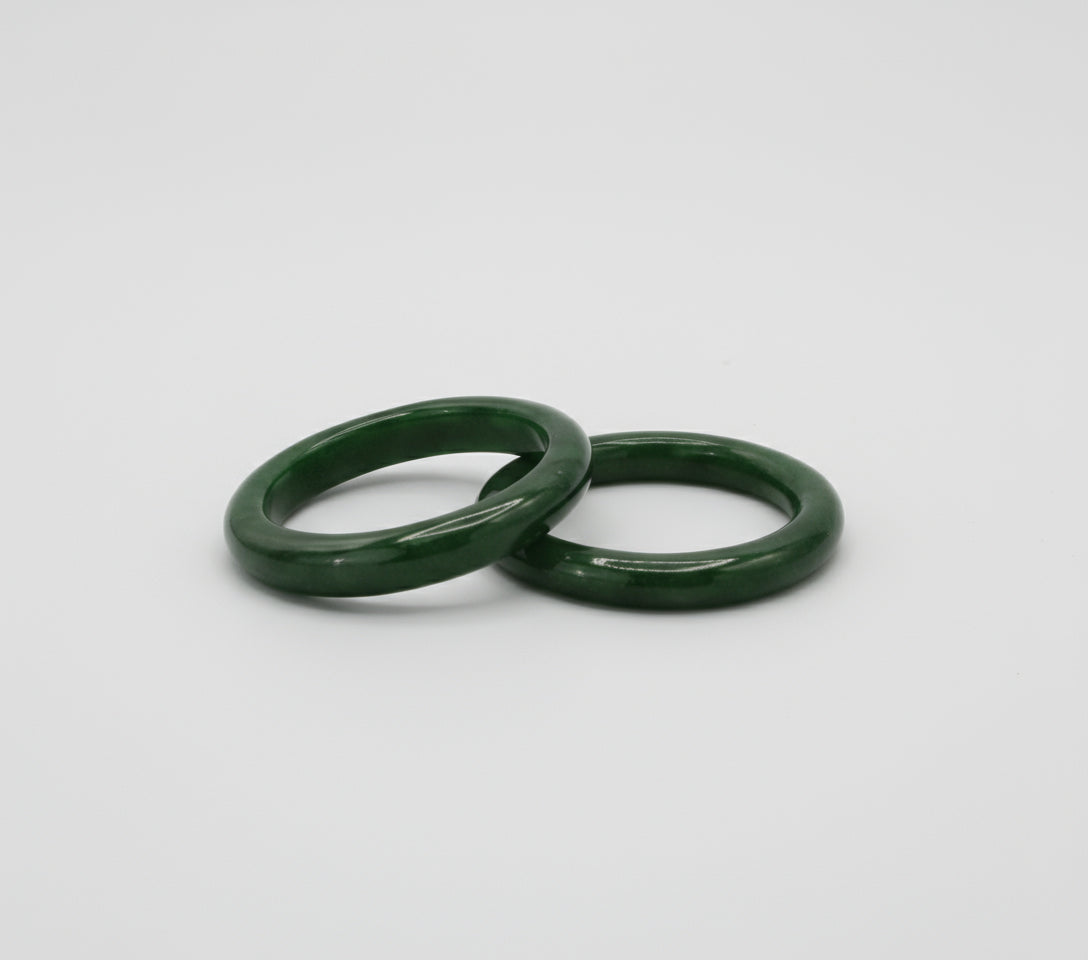 Nephrite Polished Bangle 7