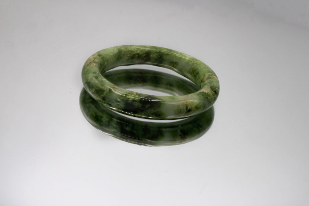 Nephrite Polished Bangle 7