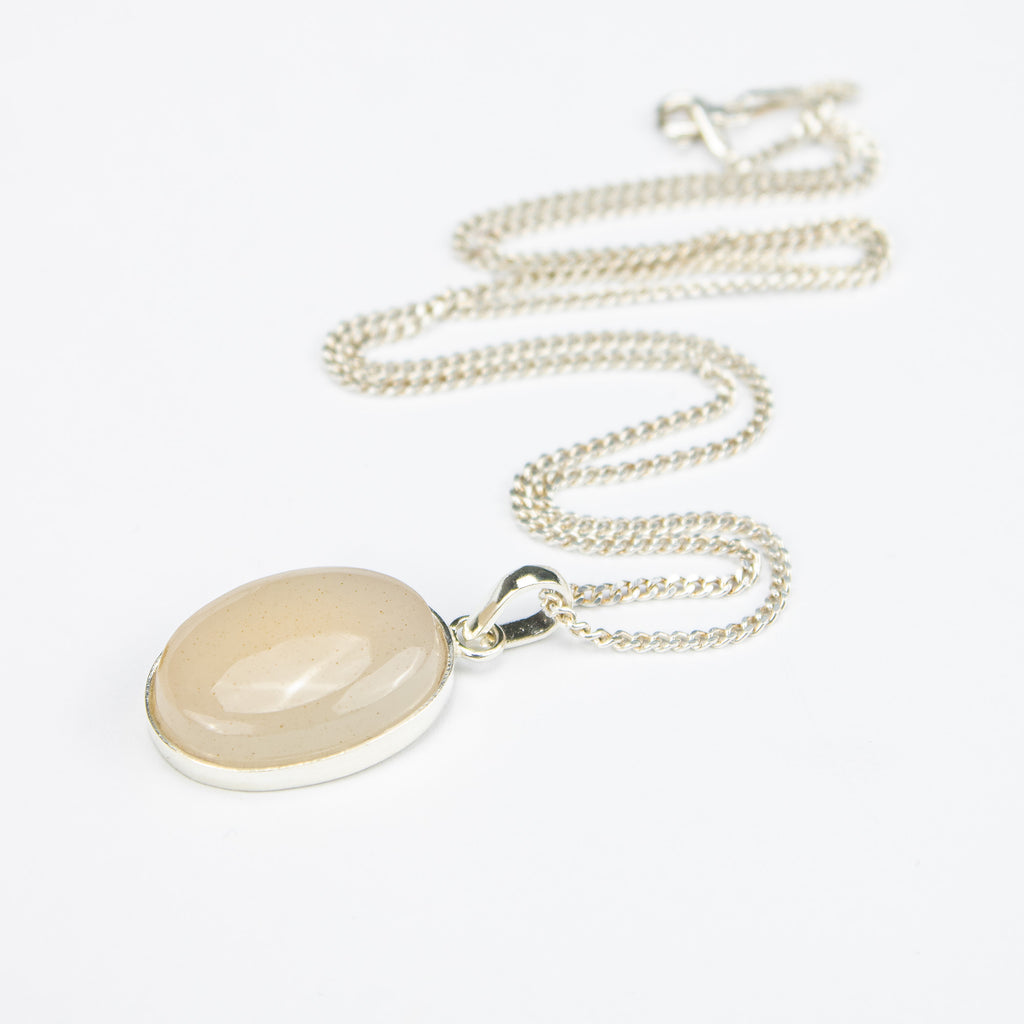 Afghan White Agate Jewelry Set in 925 Silver – Oval Pendant & Ring Set – Size 18 mm