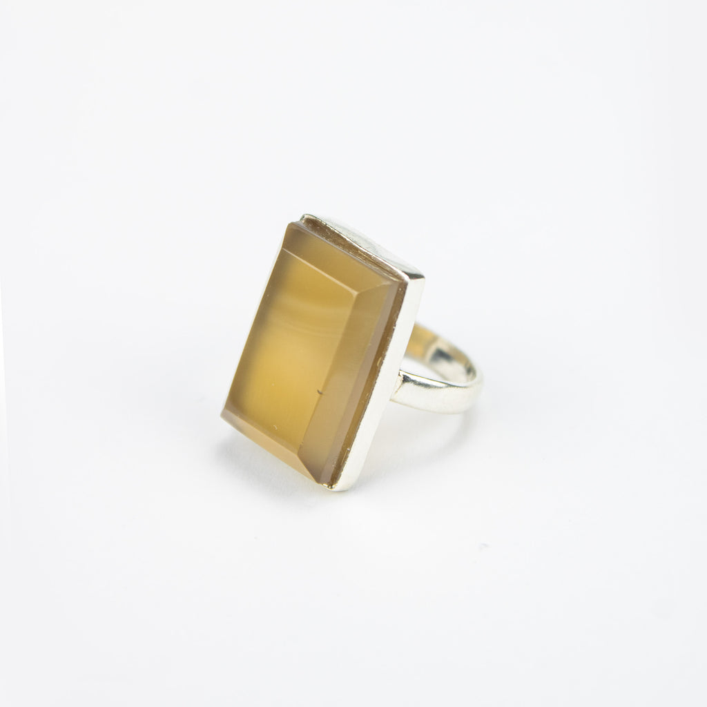 Afghan Golden Beige Agate Jewelry Set in 925 Silver – Rectangular Pendant & Ring Set – Size 18 mm