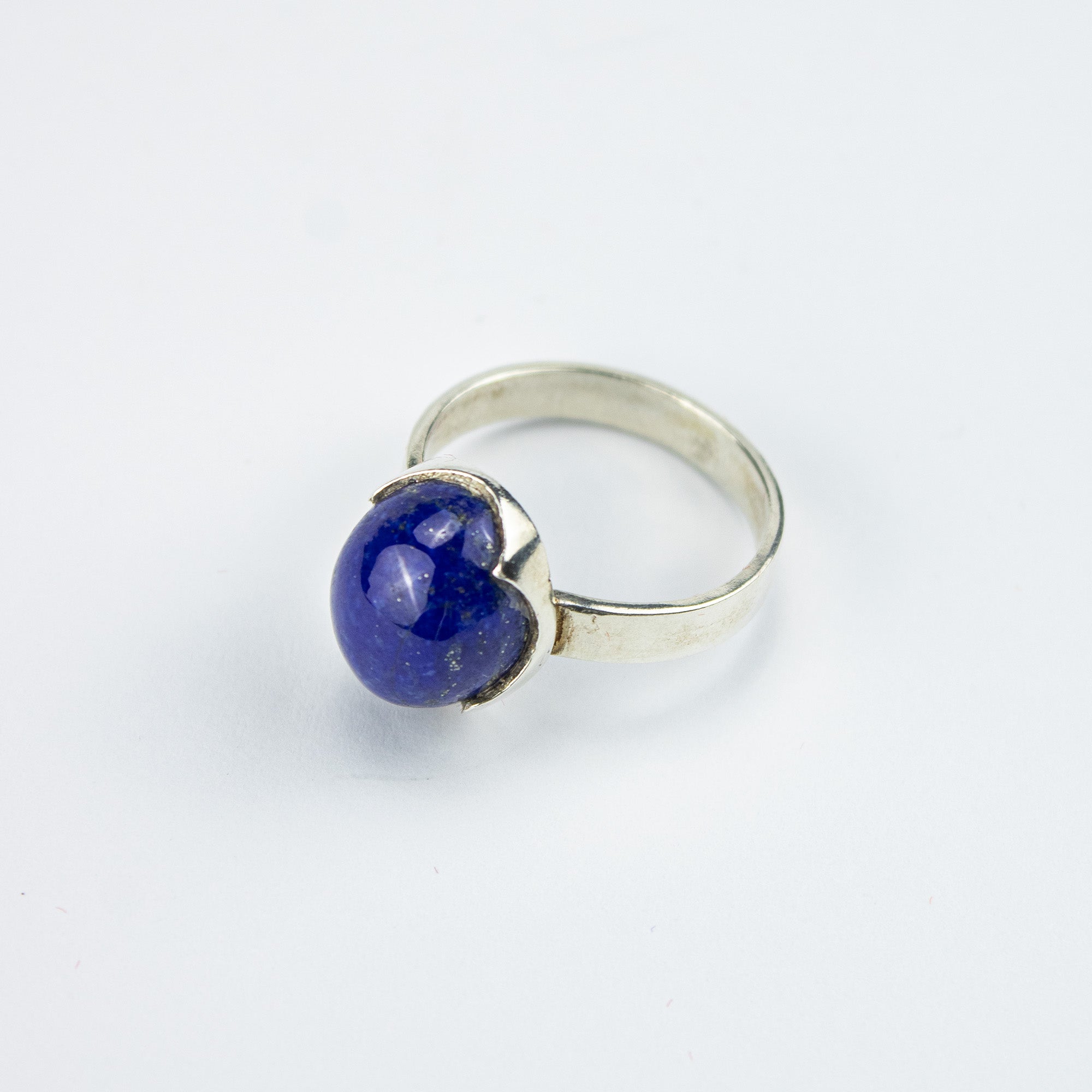 Lapis Lazuli Ring in 925 Sterling Silver – Natural Deep Blue Gemstone Ring – Size 18 mm