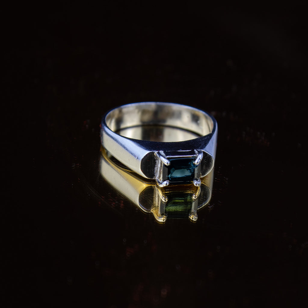 Forest Green Tourmaline Ring in 925 Sterling Silver – Emerald Cut Natural Gemstone Ring – Size 21 mm