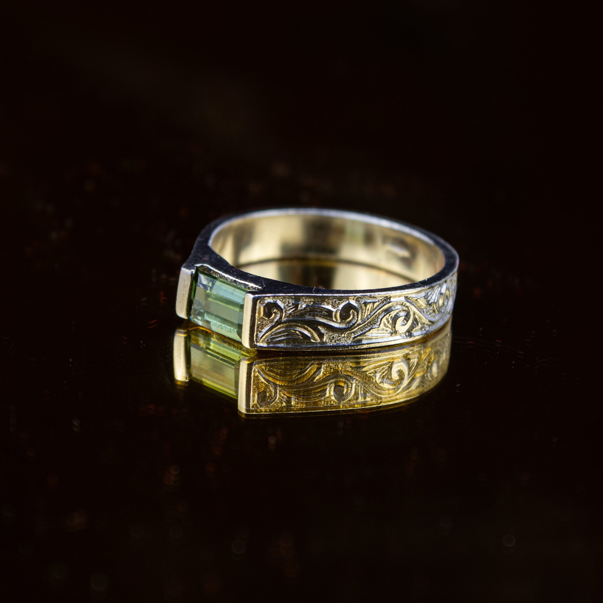 Afghan Forest Green Tourmaline Signet Ring in 925 Sterling Silver – Engraved Band – Natural Gemstone Ring – Size 20 mm