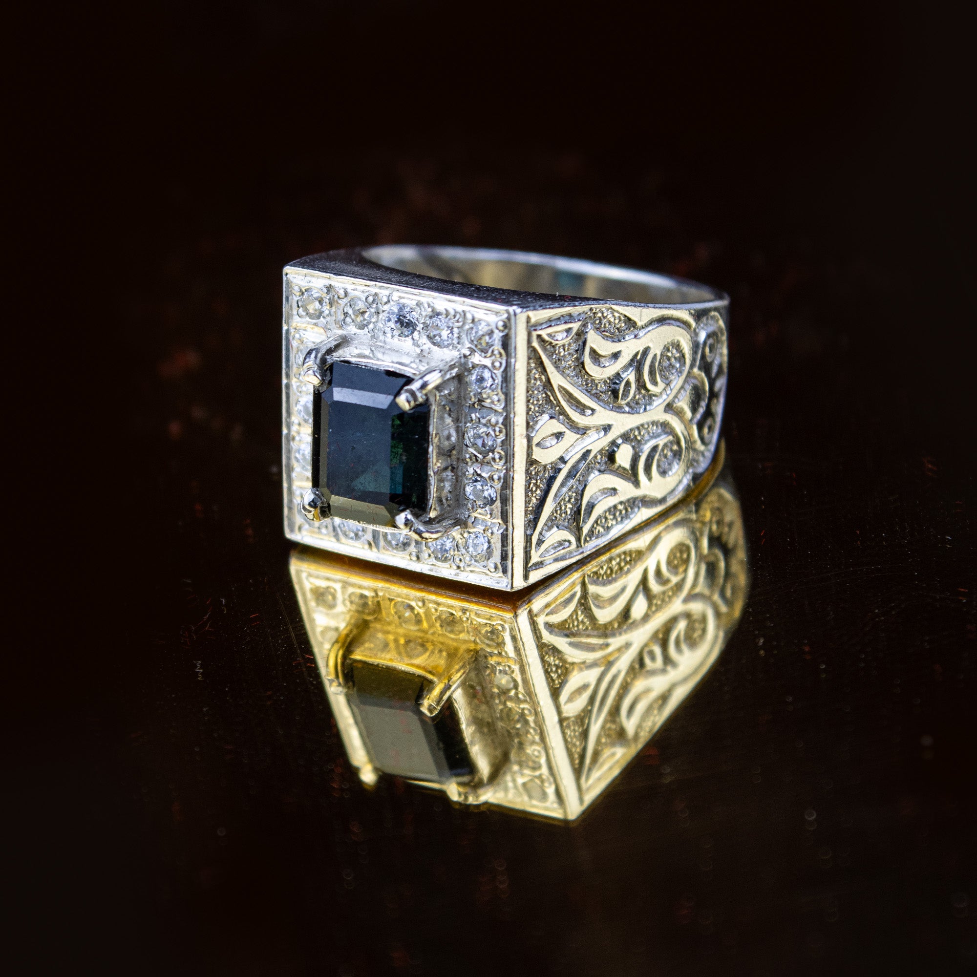Afghan Indigo Tourmaline Signet Ring in 925 Silver – Emerald Cut Stone with Halo Setting – Size 20 mm
