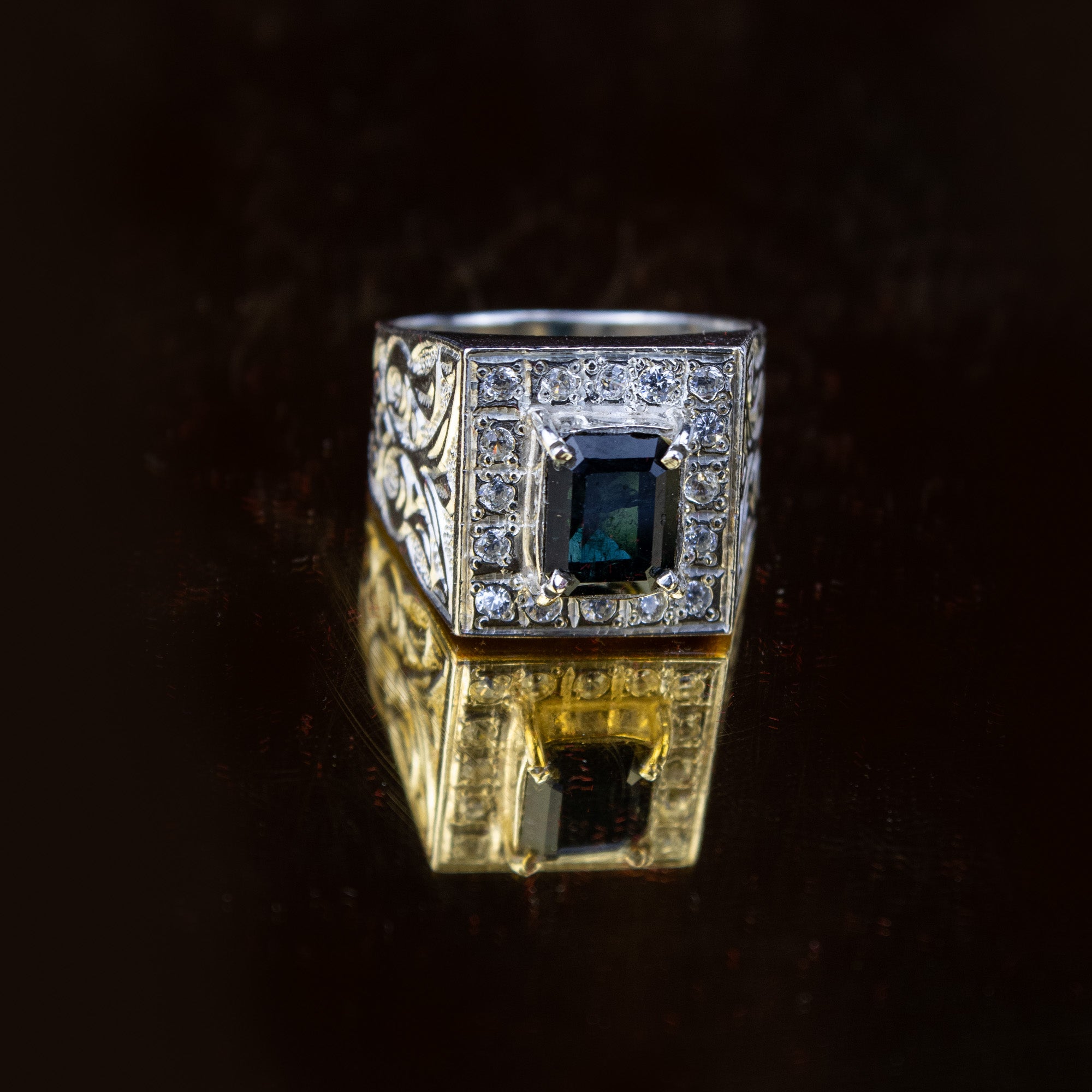 Afghan Indigo Tourmaline Signet Ring in 925 Silver – Emerald Cut Stone with Halo Setting – Size 20 mm