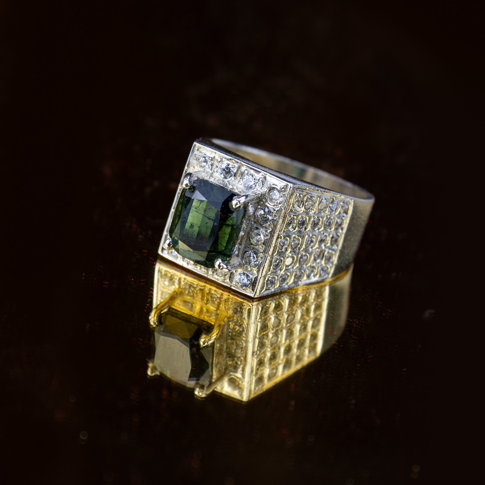 Afghan Green Tourmaline Signet Ring in 925 Silver – Emerald Cut Stone with Crystal Halo – Size 20 mm