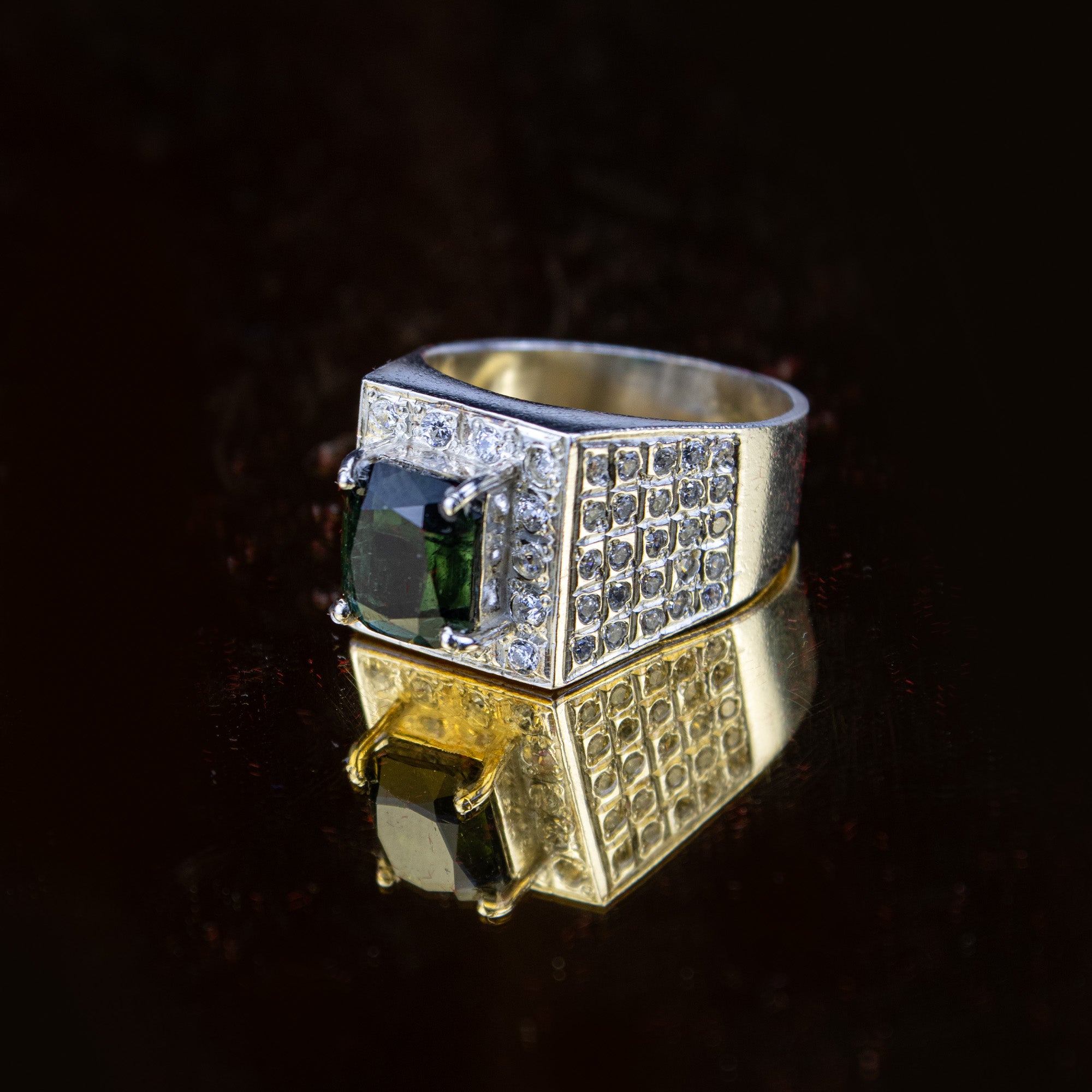 Afghan Green Tourmaline Signet Ring in 925 Silver – Emerald Cut Stone with Crystal Halo – Size 20 mm