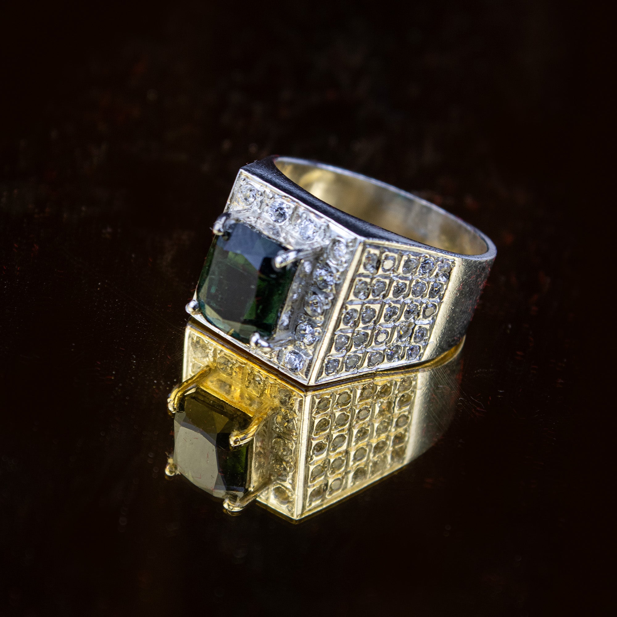 Afghan Green Tourmaline Signet Ring in 925 Silver – Emerald Cut Stone with Crystal Halo – Size 20 mm
