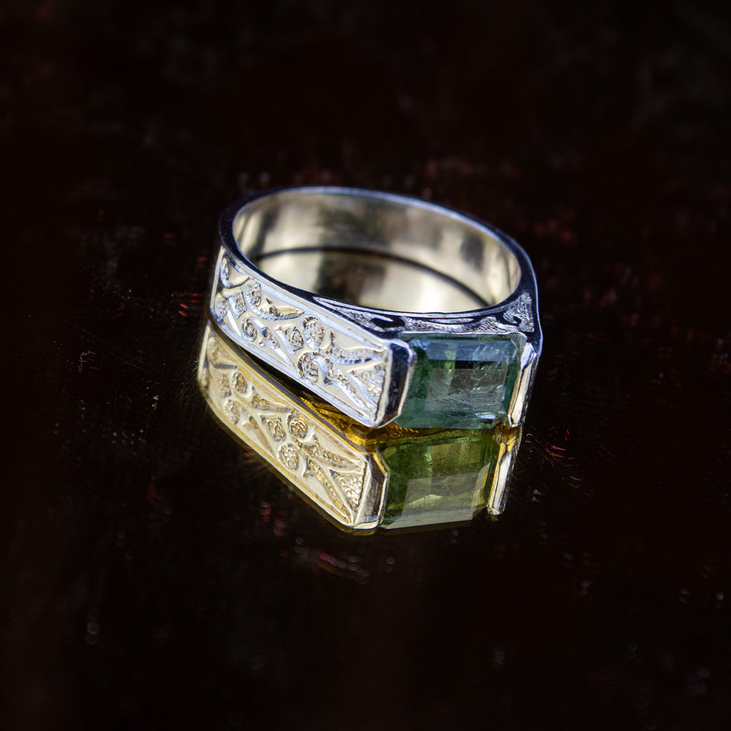 Afghan Bright Green Tourmaline Ring in 925 Silver – Emerald Cut Minimal Signet – Size 21 mm